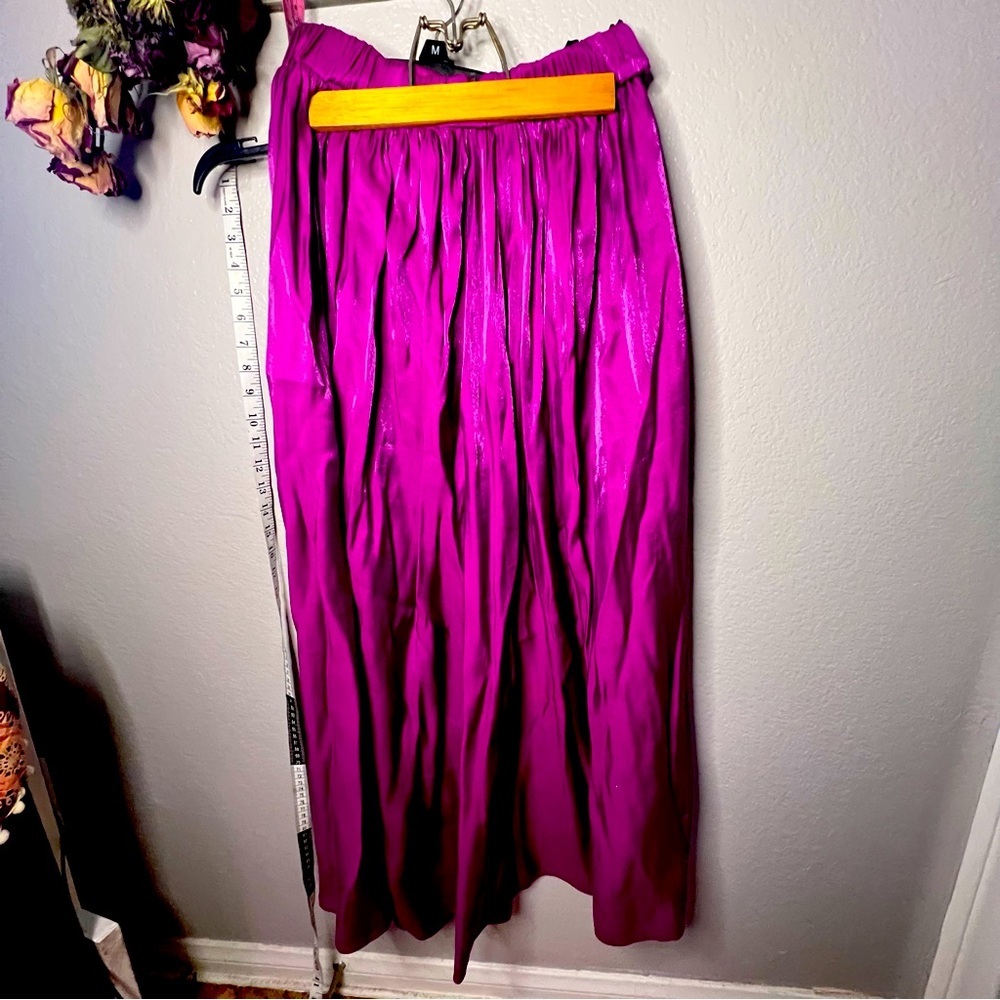 SHEIN otherworldly maxi skirt. A-line. Iridescent purple satin. Size 4. nwot